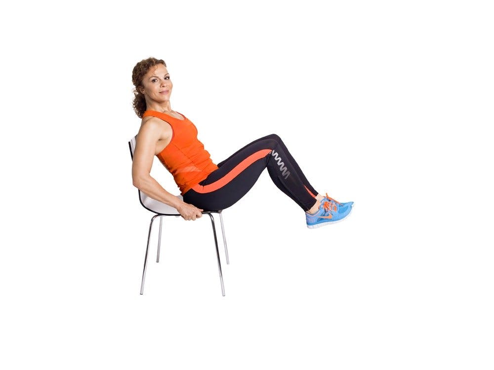 3. Båt med utstikker: Trener de dype magemusklene (kjernen). effektiv hjemmetrening, treningsøvelser hjemme, trene kjernemuskulatur